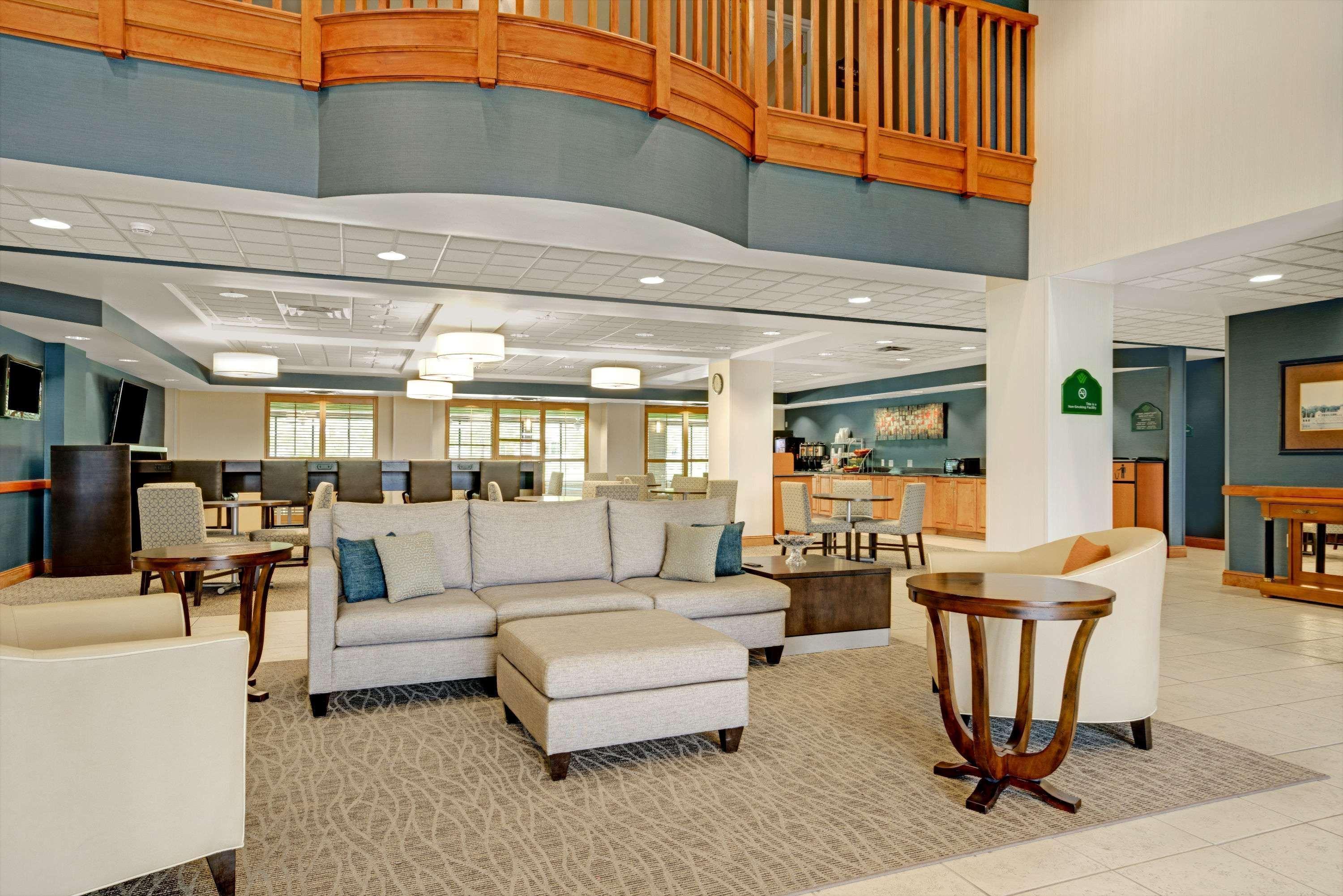 Wingate By Wyndham Fargo Hotel Екстериор снимка