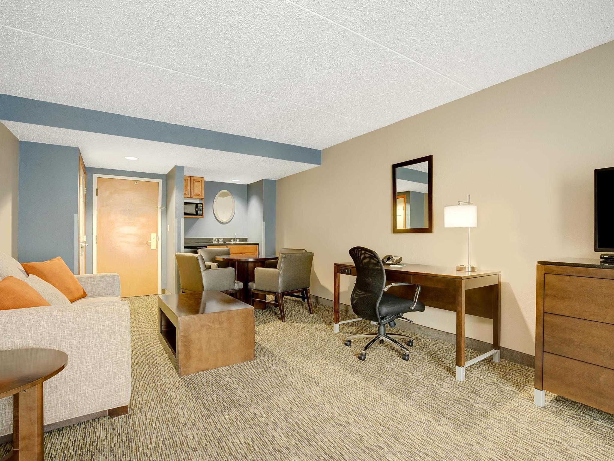 Wingate By Wyndham Fargo Hotel Екстериор снимка